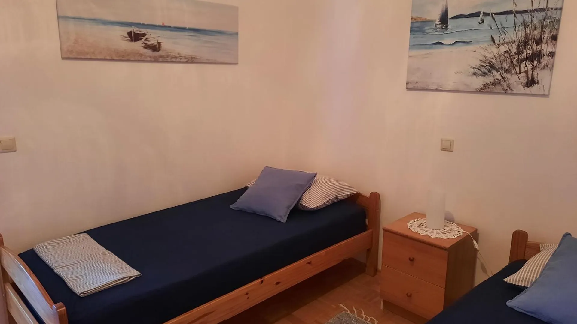 Apartment Apartman Meli Rab Town